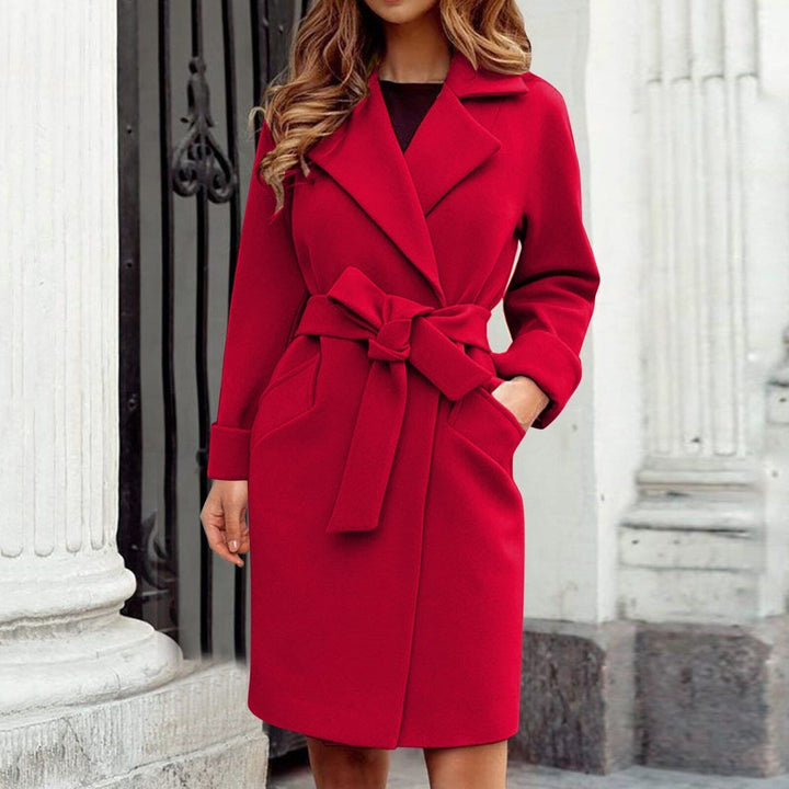 CALORA_ Modieuze Kleurrijke Trenchcoat met Riem
