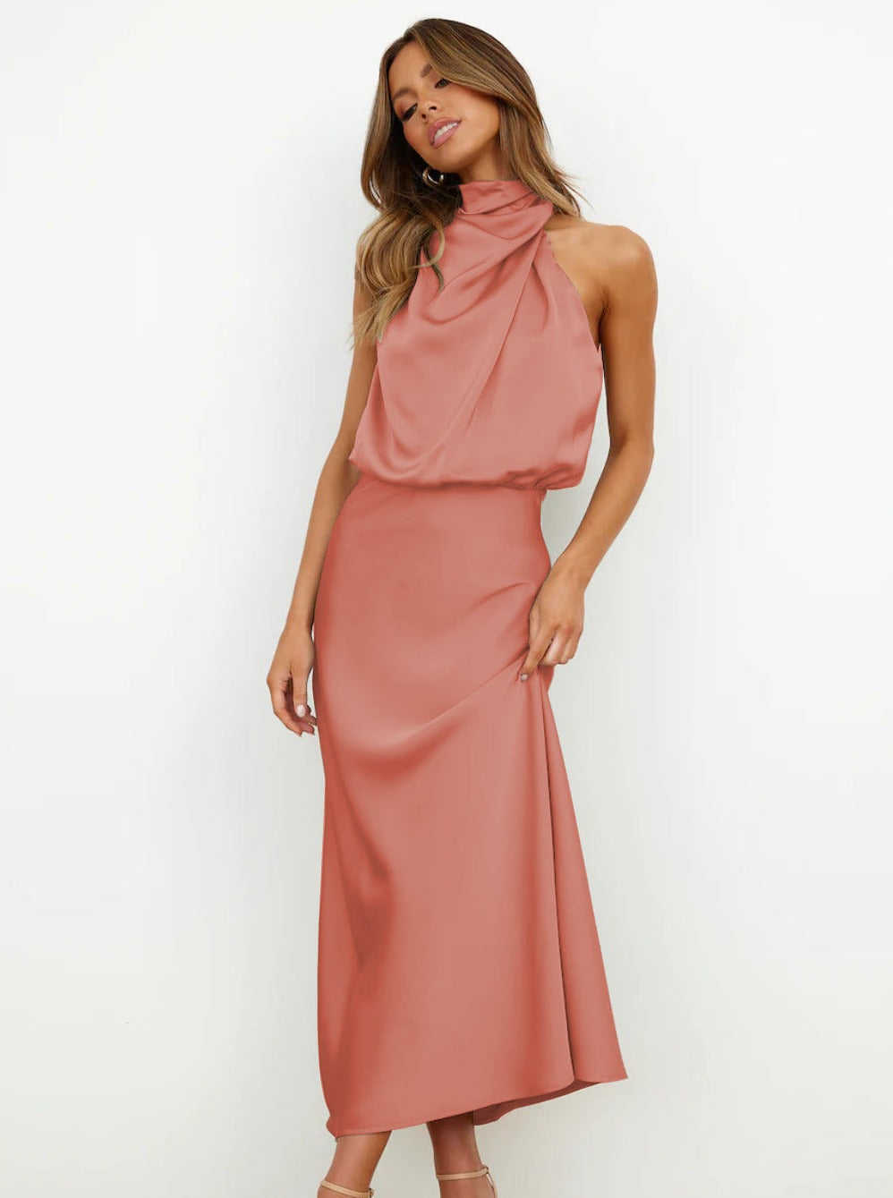 CALORA_ Noemí | Elegante roze halternek Jurk