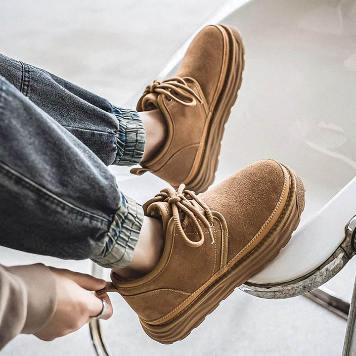 CALORA_ OakForge Sneakers - Premium Nubuck Leer, Voering en Antislip Rubber
