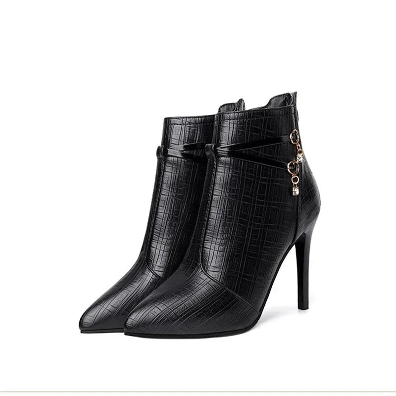 CALORA_ Ravena | Elegante Hoge Hak Enkellaarsjes voor Dames