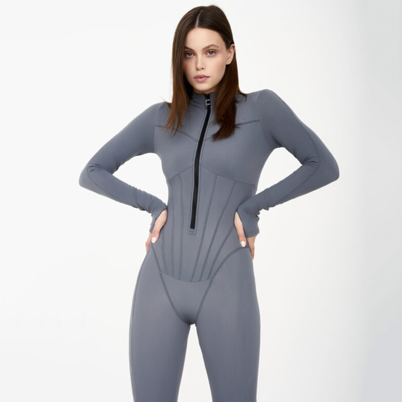 CALORA_ Strakke sport jumpsuit met ritssluiting