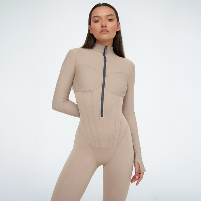 CALORA_ Strakke sport jumpsuit met ritssluiting