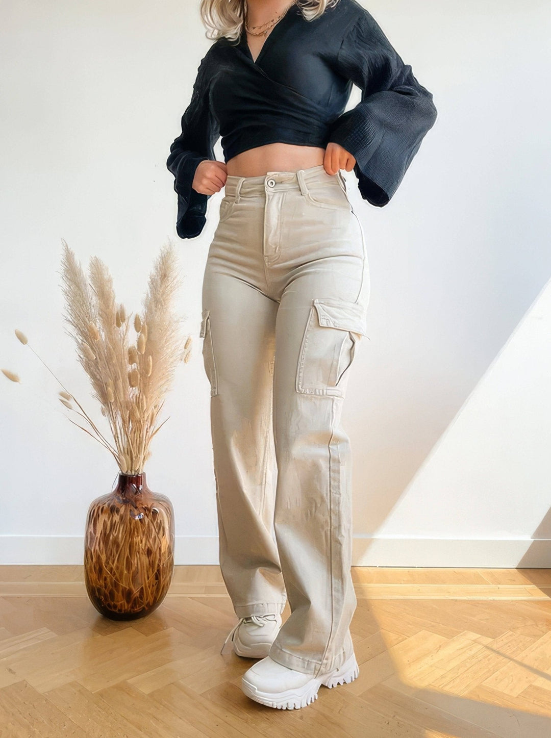 CALORA_ Trendy Cargo Jeans met Verstelbare Pasvorm en Functionele Zakken