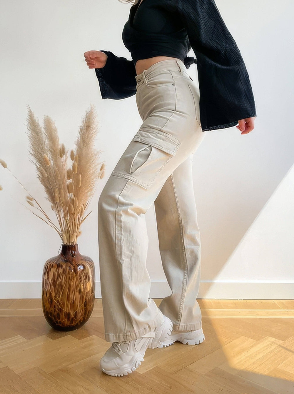 CALORA_ Trendy Cargo Jeans met Verstelbare Pasvorm en Functionele Zakken