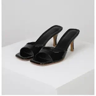 CALORA_ Trendy Dames Slippers met Vierkante Neus en Dunne Hakken
