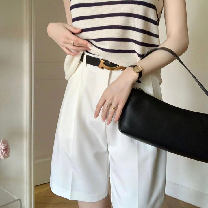 CALORA_ Tweedelige Klassieke Marine Set met Tanktop en Witte Shorts