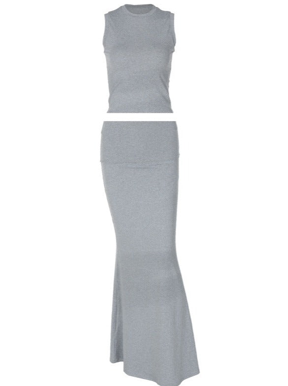 CALORA_ Tweedelige Mouwloze Turtleneck Crop Top met Lange Rok Set