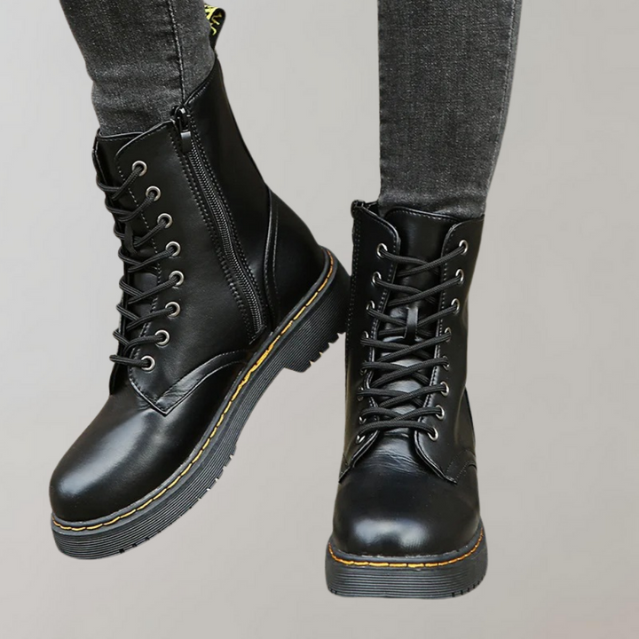 CALORA_ Vacadia | Smooth Leren Veterlaarzen