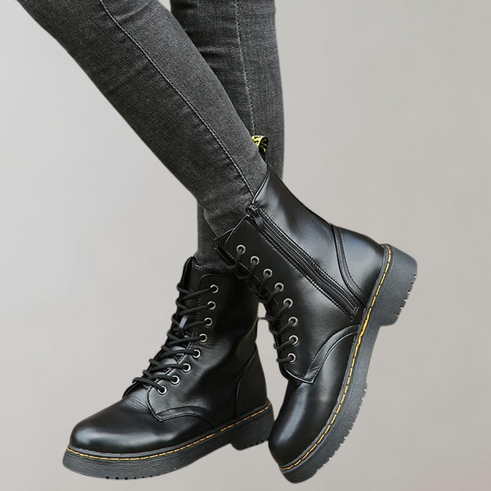 CALORA_ Vacadia | Smooth Leren Veterlaarzen