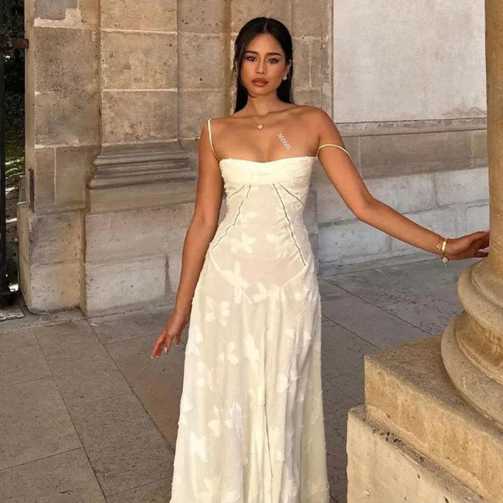 CALORA_ Valentié | Strapless Jasmijn Maxi Jurk met Subtiele Bloemmotief