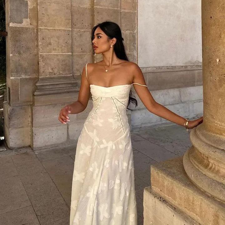 CALORA_ Valentié | Strapless Jasmijn Maxi Jurk met Subtiele Bloemmotief