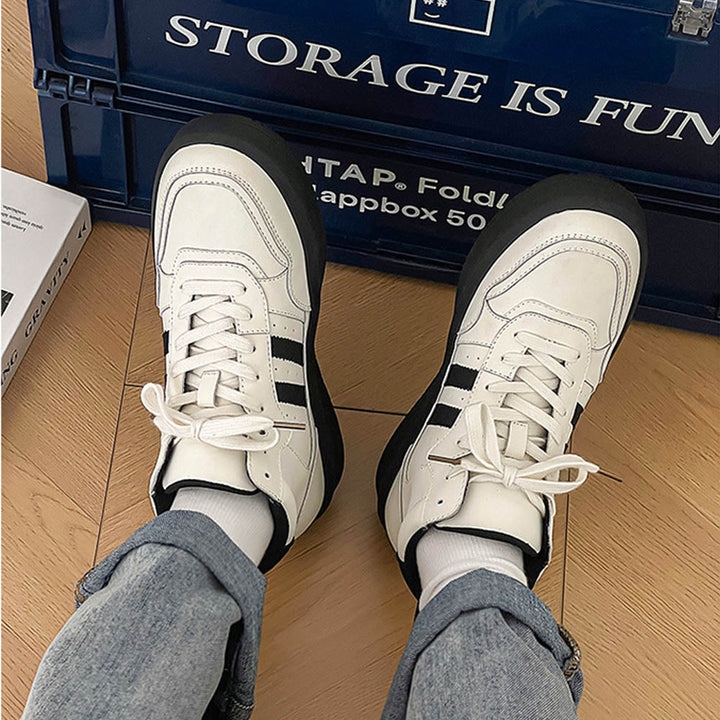 CALORA_ Vanguard | Hoge Sneaker met Vegan Leer en Ronde Neus