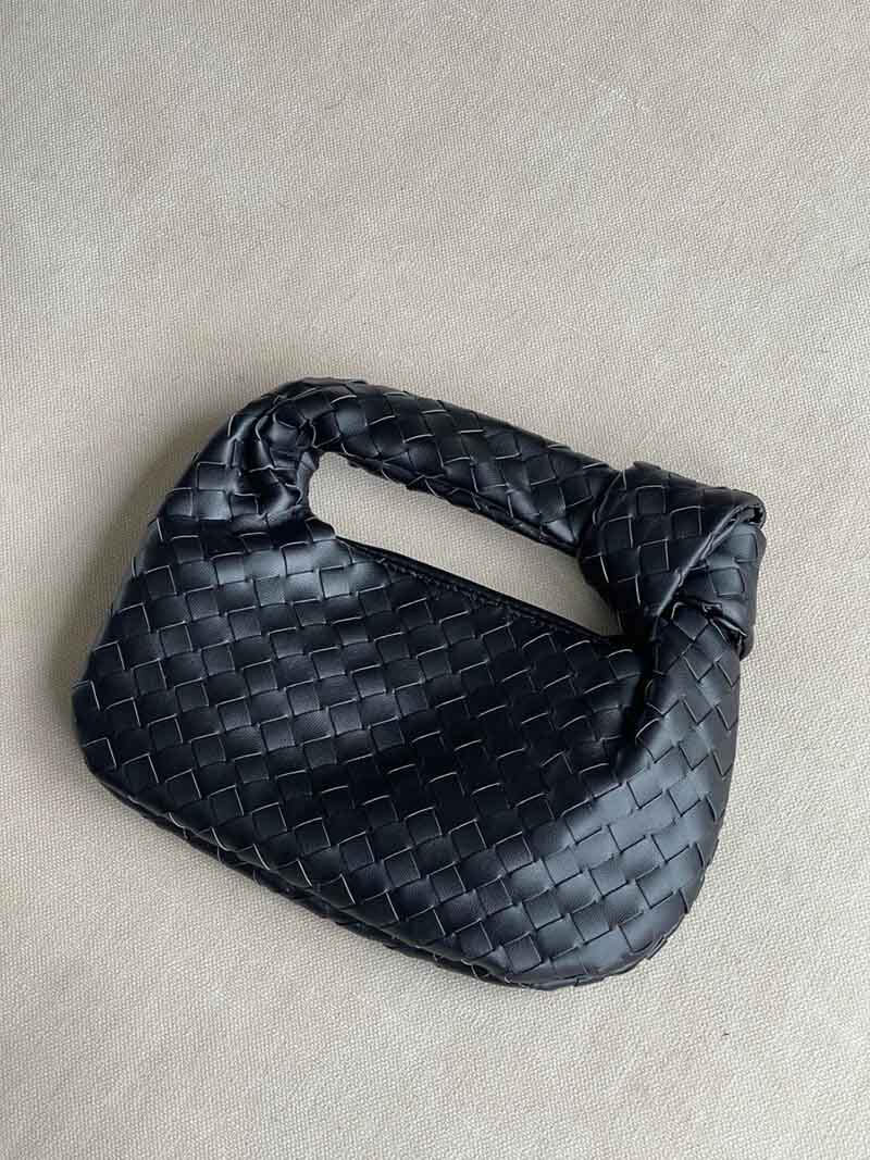 CALORA_ Versierde Mini Handtas Van Imitatie Leer Met Ingeknoopte Detail