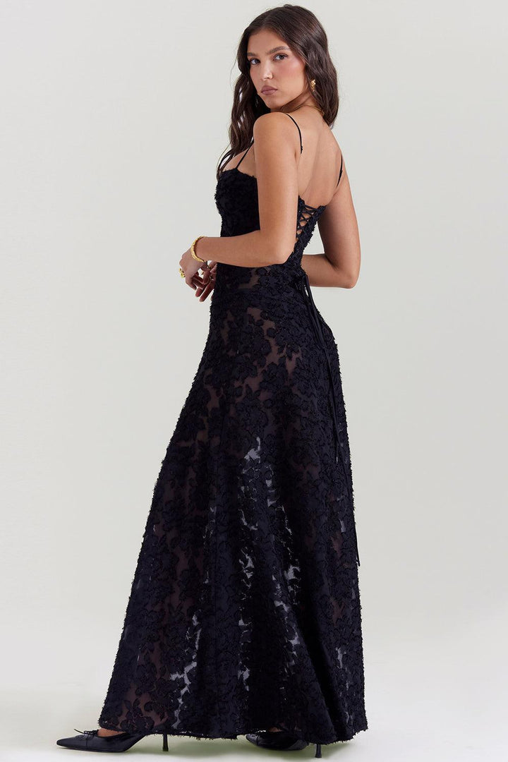 CALORA_ Vintage crèmekleurige maxi jurk met kanten achterkant