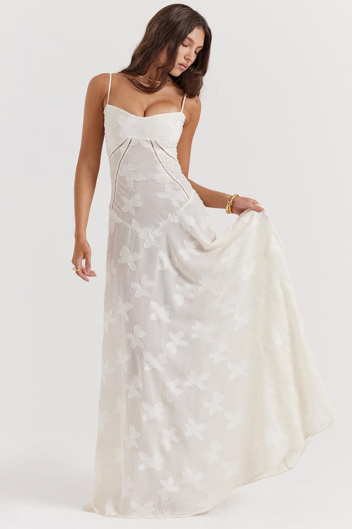 CALORA_ Vintage crèmekleurige maxi jurk met kanten achterkant