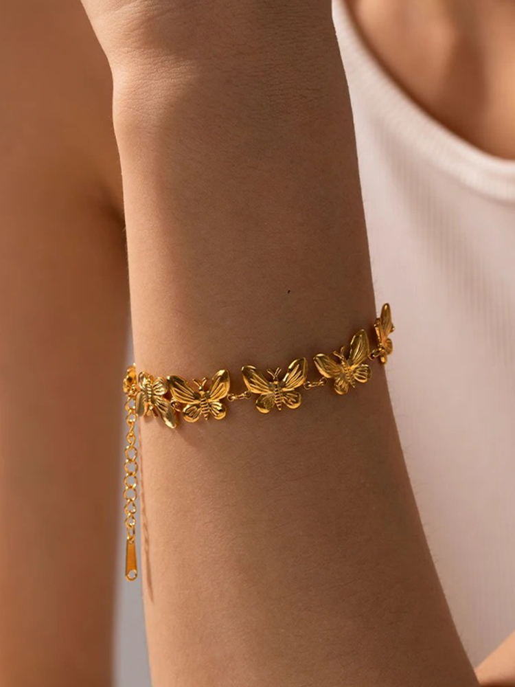 CALORA_ Vlinder Armband Goud van Roestvrij Staal met Luxe Afwerking