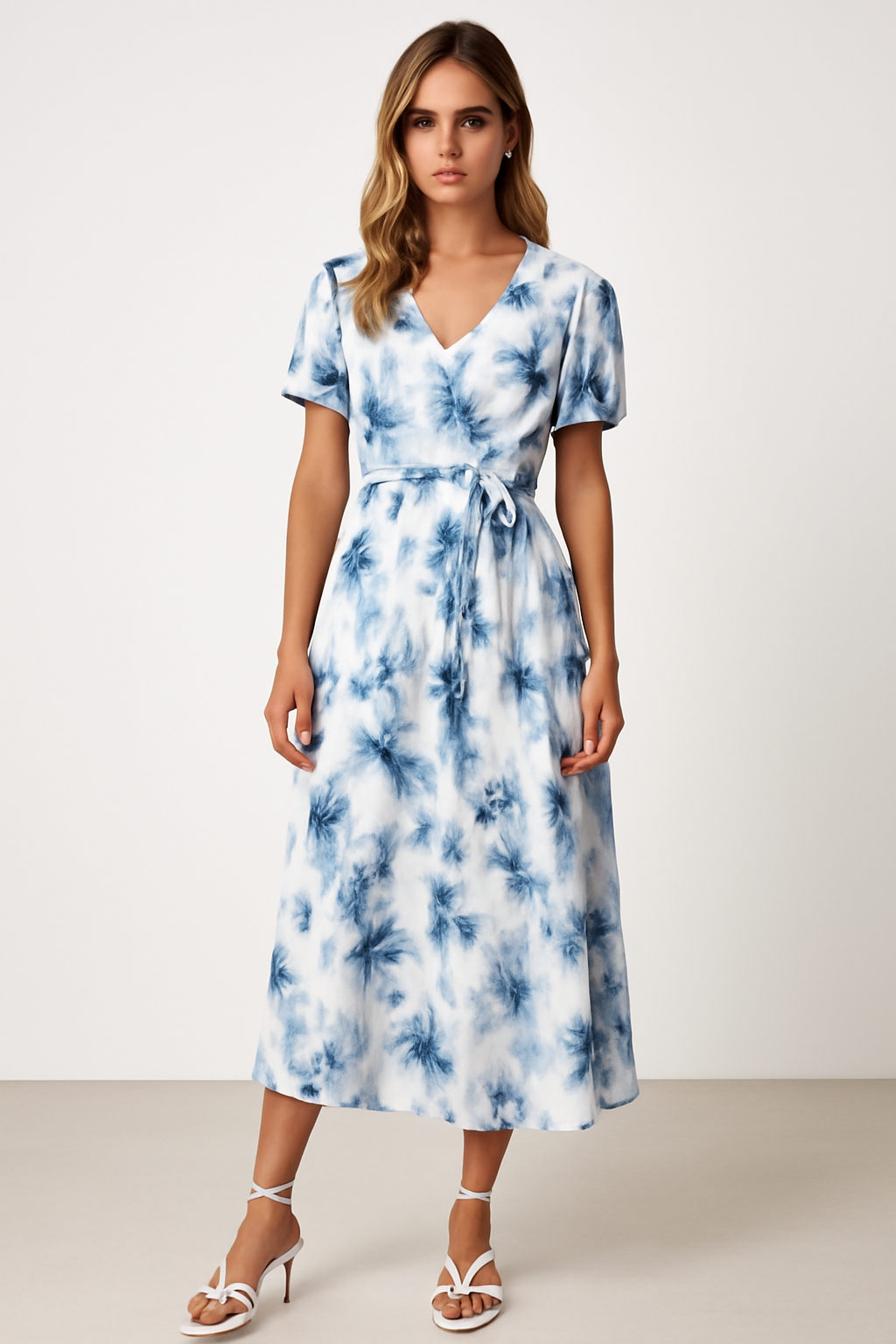 CALORA_ Vrouwen Midi Jurk met V-Hals en Pofmouwen in Flatterende Stijl