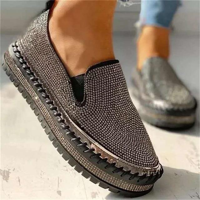 CALORA_ Vrouwen Slip-On Schoenen met Strass en Ademend Design
