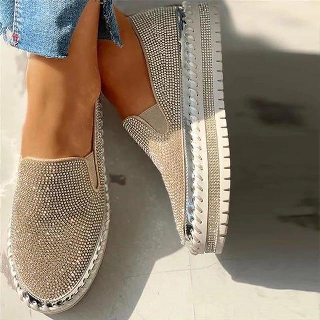 CALORA_ Vrouwen Slip-On Schoenen met Strass en Ademend Design