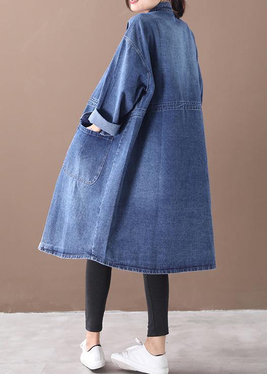 Franse Denim blauwe Plus Size Trenchcoat met trekkoord