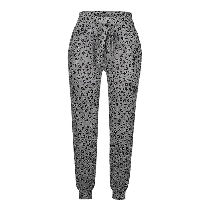 Broek versierd met luipaardprint