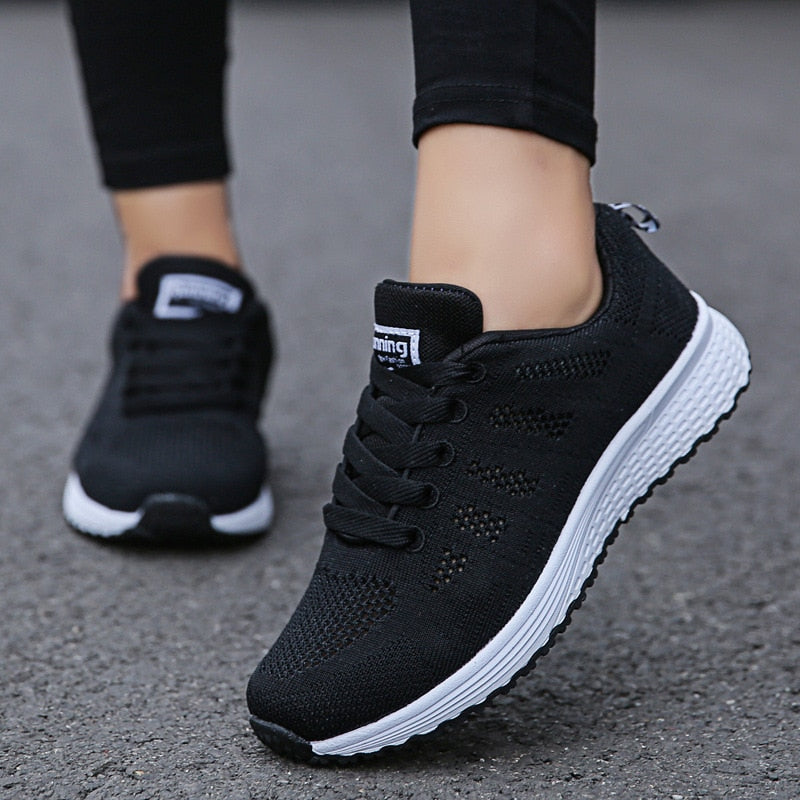 CALORA_ Sneakers voor Dames van Ademend Mesh met Stabiliteit