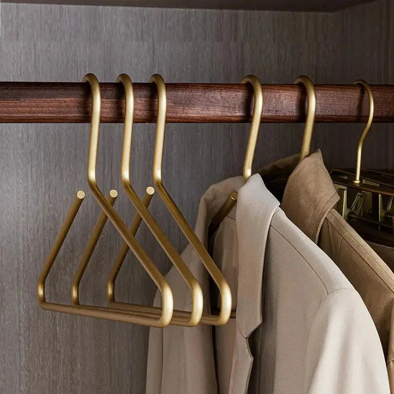 CALORA_ Luxe Metalen Kledinghanger - 3 Stuks - Massieve Matte Hanger voor Zware Kleding