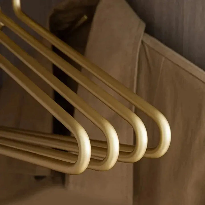 CALORA_ Luxe Metalen Kledinghanger - 3 Stuks - Massieve Matte Hanger voor Zware Kleding