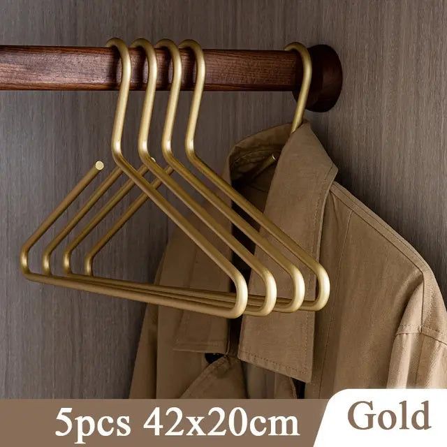 CALORA_ Luxe Metalen Kledinghanger - 3 Stuks - Massieve Matte Hanger voor Zware Kleding