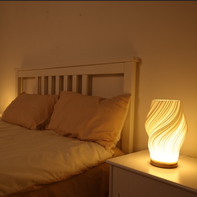 CALORA_ Pablité 'Serene Wavecrest'| Moderne Tafellamp met Golfvormige Shade