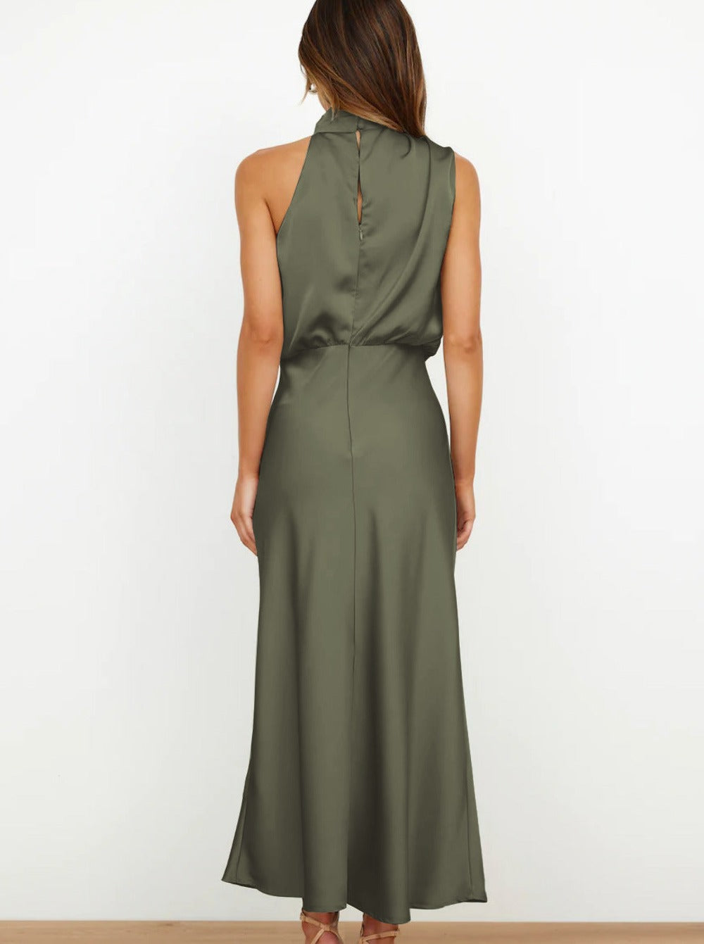 Begoña | Elegante groene halternekjurk