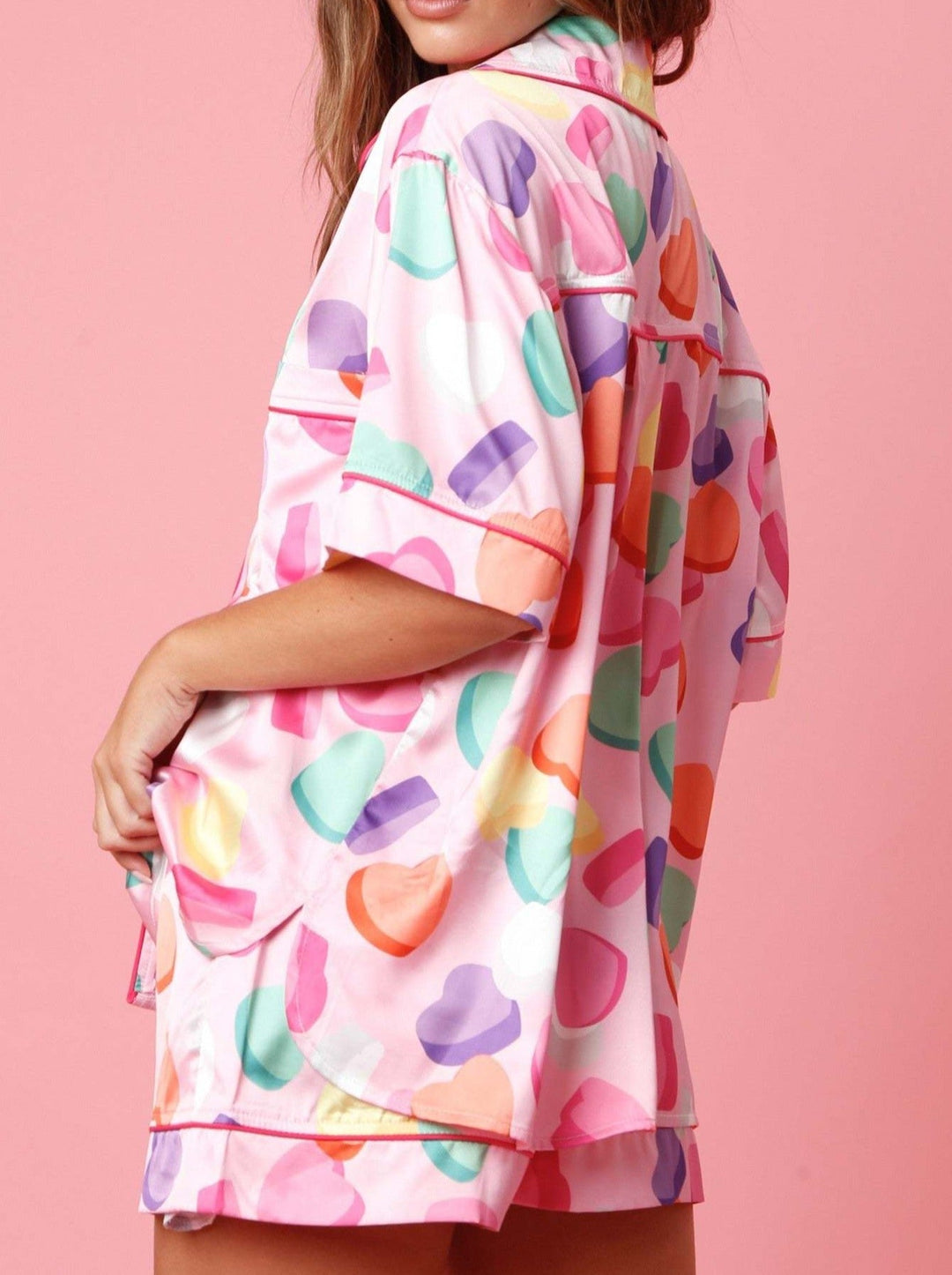 Roze Hart Tweedelige Satijnen Knoopjes Pyjama Set Voor Dames