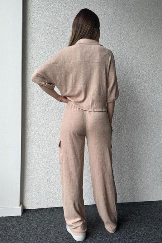 Losse casual overhemd met korte mouwen en rechte broek