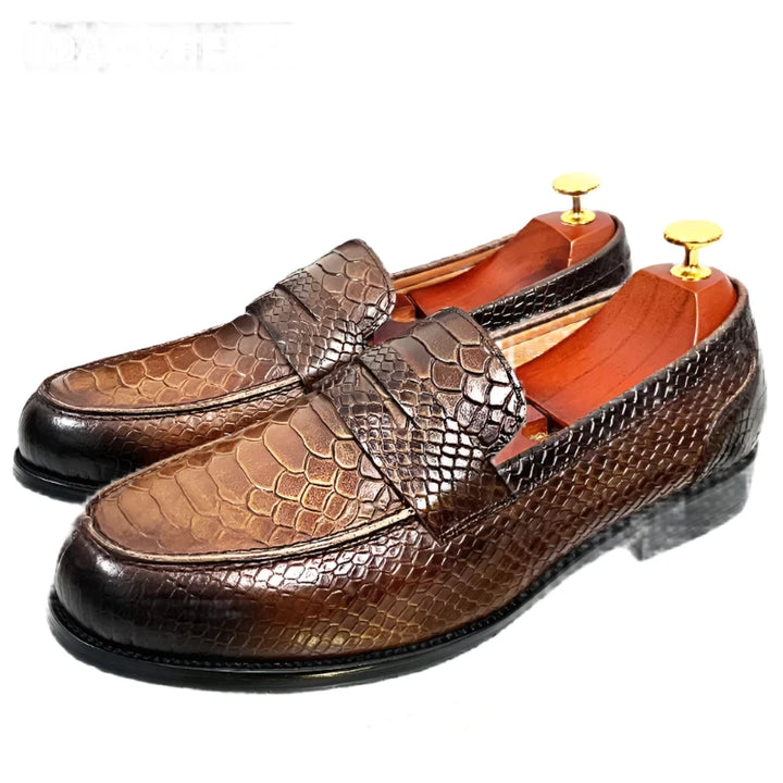 Marcello | Luxe Zwarte leren Loafers met Slangenprint