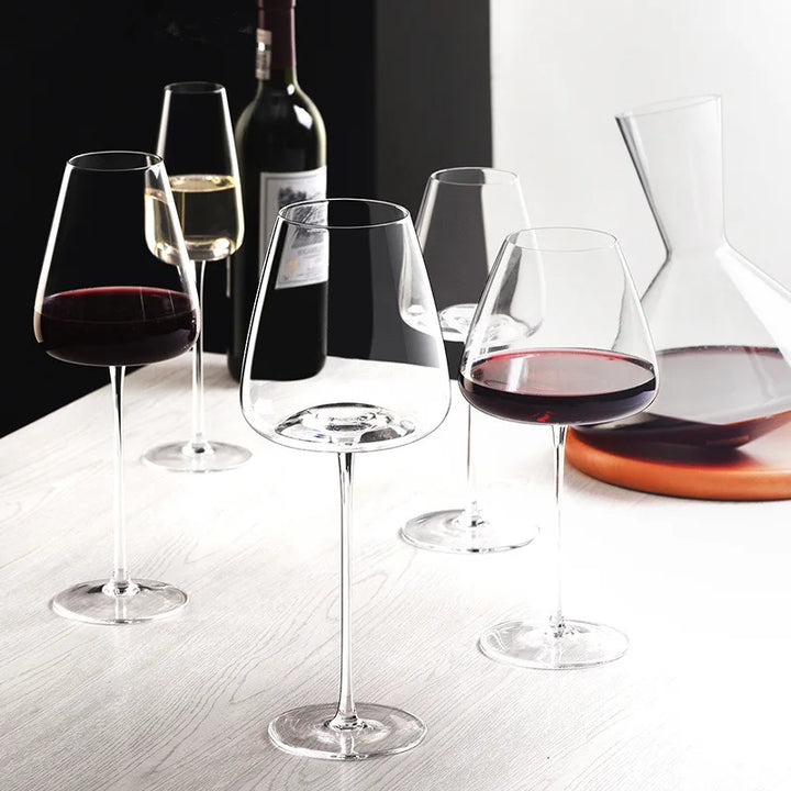 CALORA_ Sets van 4 en 6 Handgemaakte Kristallen Wijn- en Champagneglazen