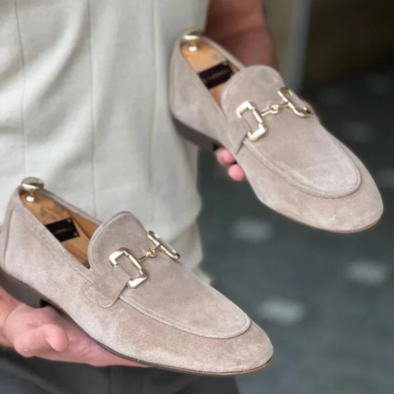 Bossélio | Suède Loafers met Metaal Gesp Detail