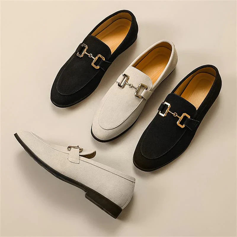 Bossélio | Suède Loafers met Metaal Gesp Detail