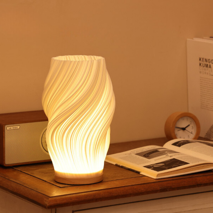 CALORA_ Pablité 'Serene Wavecrest'| Moderne Tafellamp met Golfvormige Shade