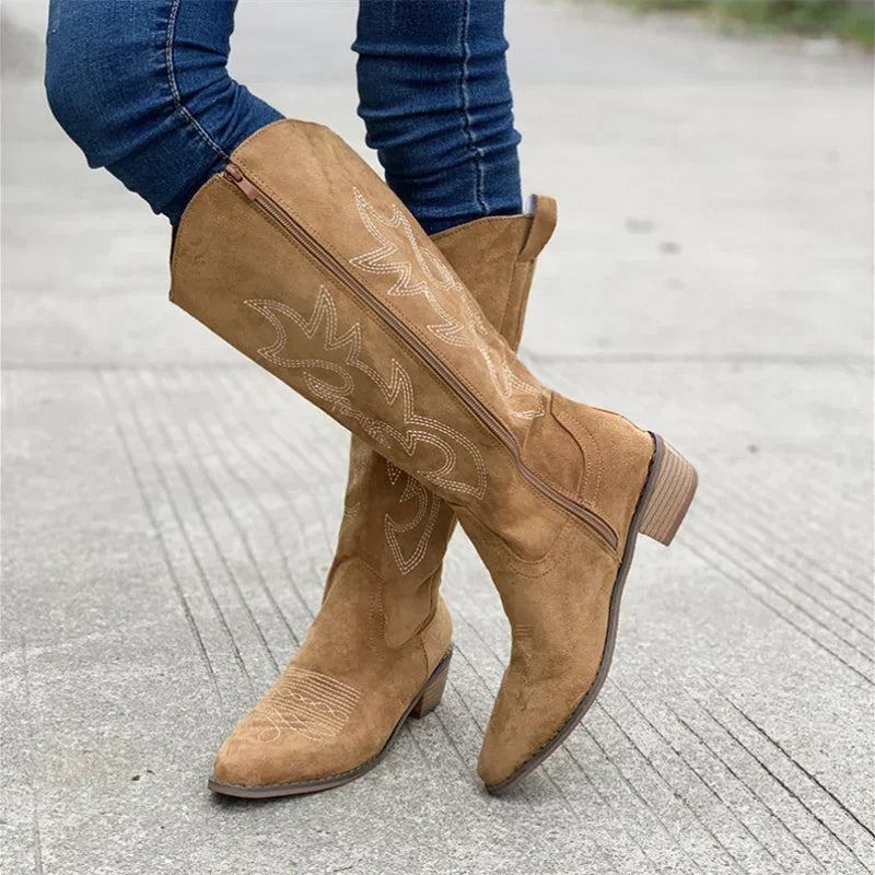CALORA_ Dames Cowboy Laarzen van Suede met Borduursel en Blokhak