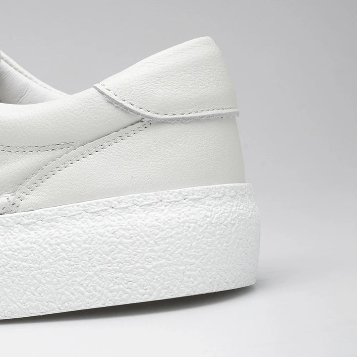 Bellaturo | Premium Leren Sneakers met witte zool