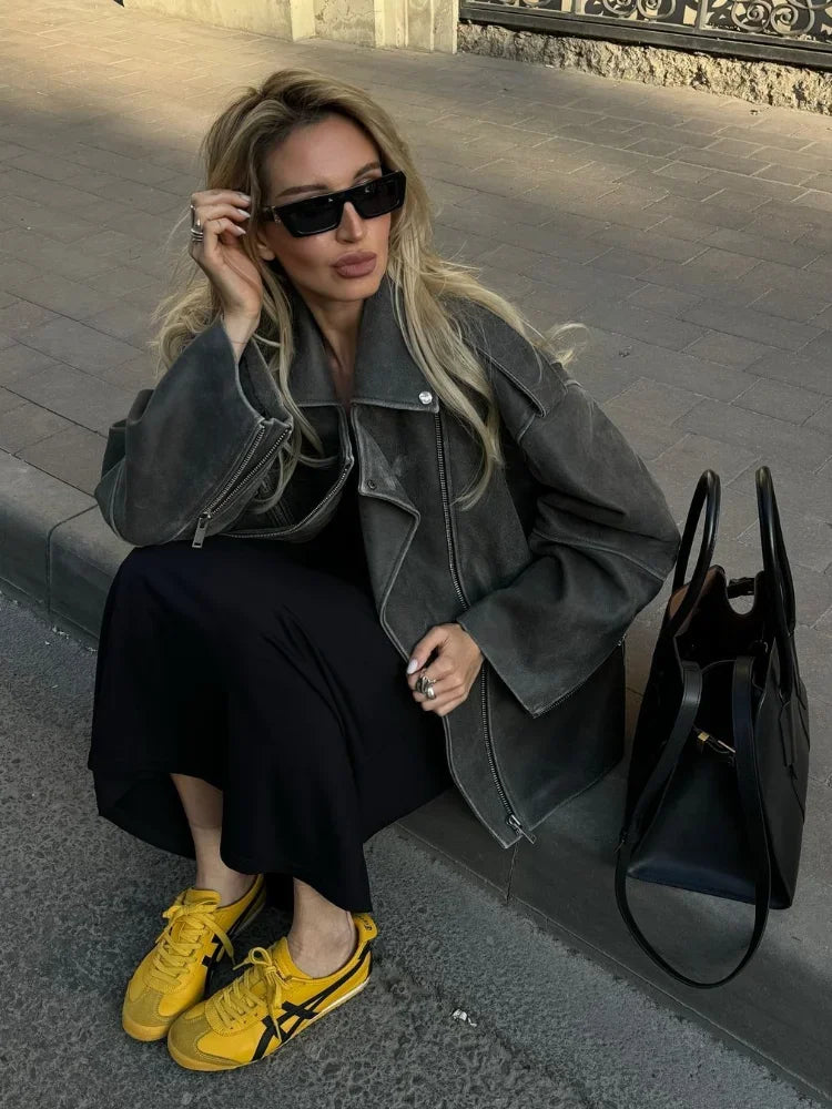 CALORA_ Vrouwen Grijze Losse Suede Jas Met Ritszakken Casual Mantel