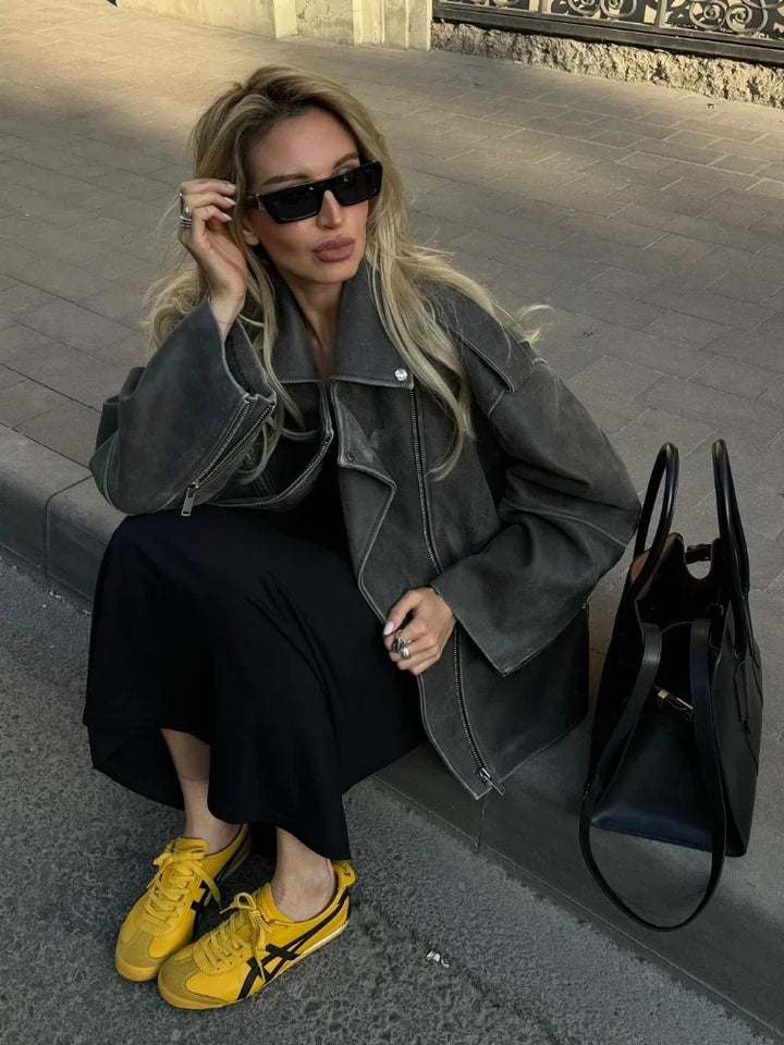 CALORA_ Vrouwen Grijze Losse Suede Jas Met Ritszakken Casual Mantel