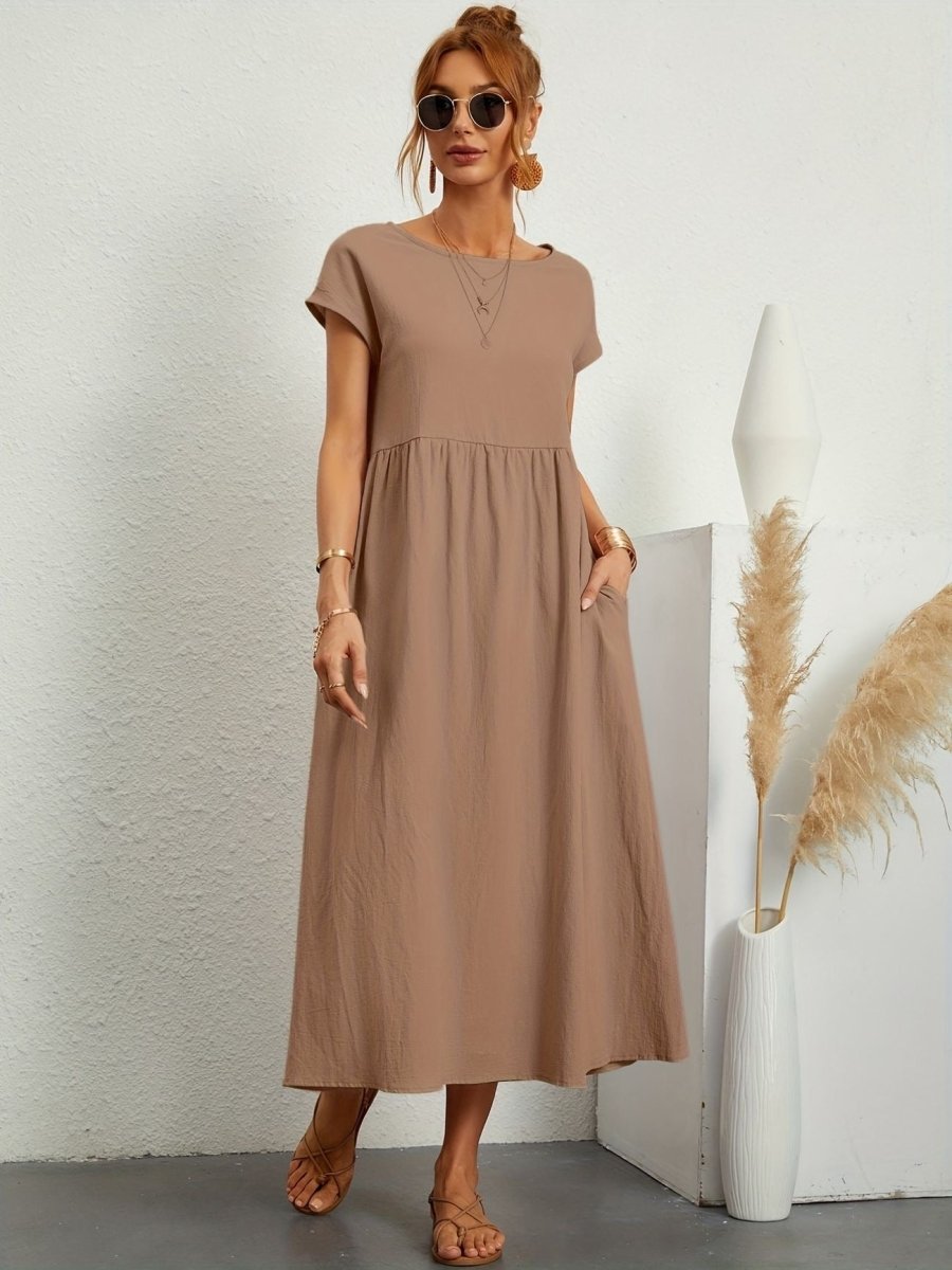 Amiro | Elegante Jurk met ronde hals - Dress - Khaki - #Calora#