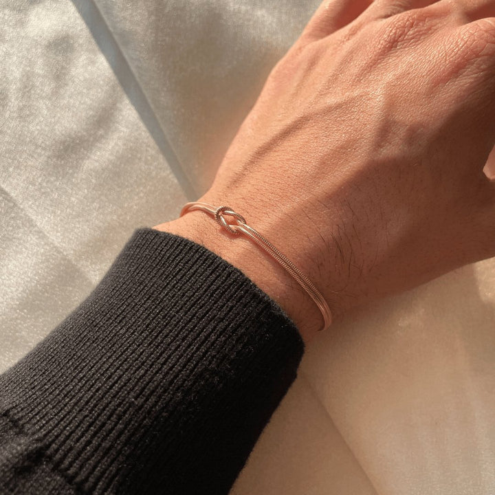 Amour | Minimalistische armband liefdesknoop - Zilver - #Calora#