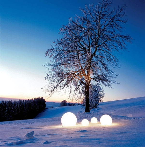 CALORA_ Moderne Bolvormige LED Tuinlamp voor Buiten en Binnen met Draadloze Oplaadbare Batterij