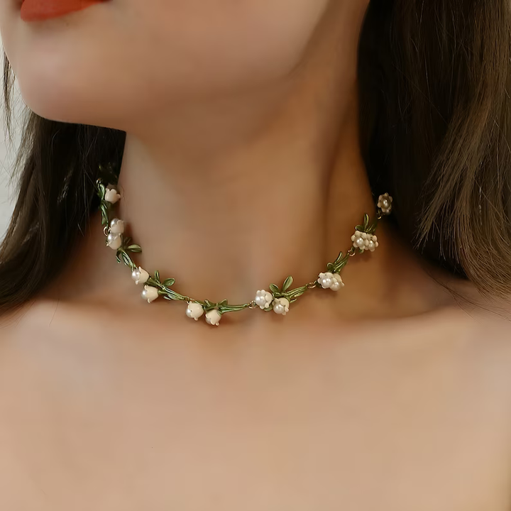 CALORA_ Vintage Armband Sieradenset met Bloeiende Leliën en Parels