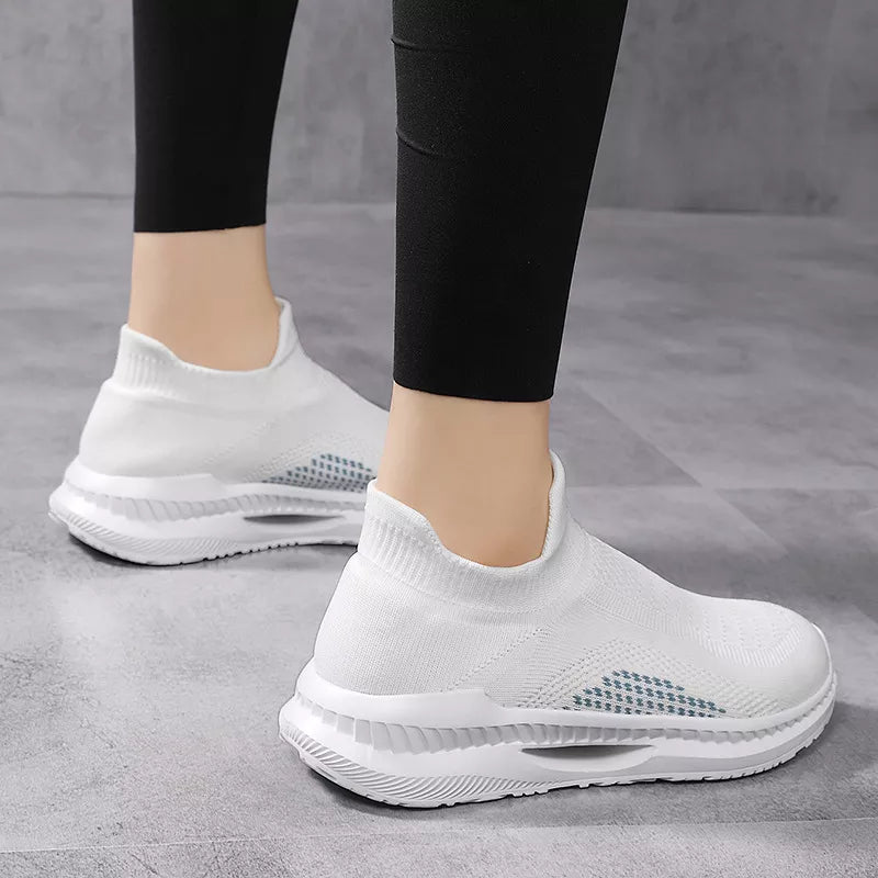 Octavia | Anti - Slip Sneakers - Zwart - #Calora#