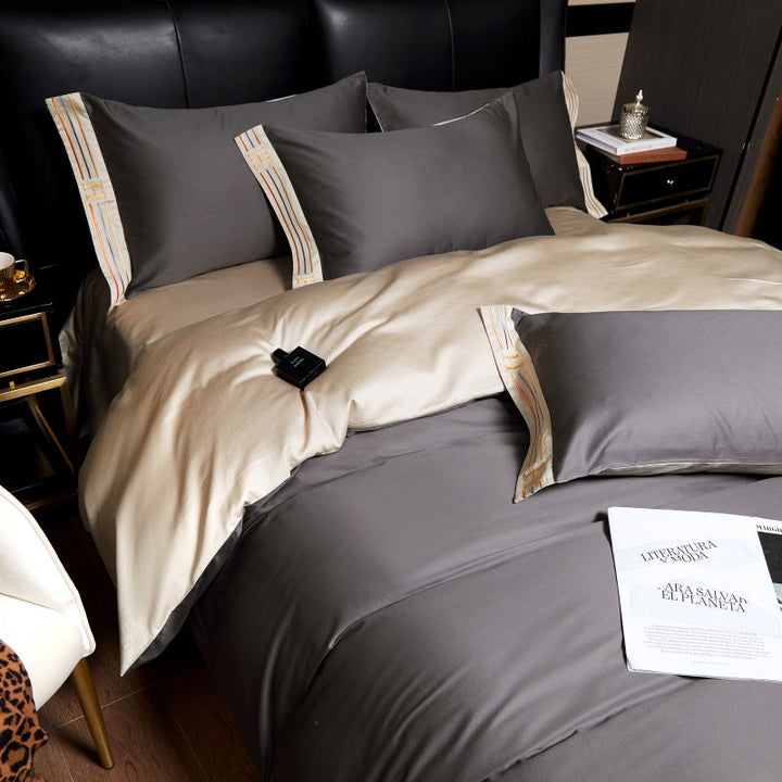 CALORA_ Luxe Geborduurd Satijnen Katoen Beddengoed Set - 4-delig - Comfortabel en Ademend